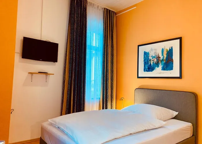 祖尔厄勒酒店 3*